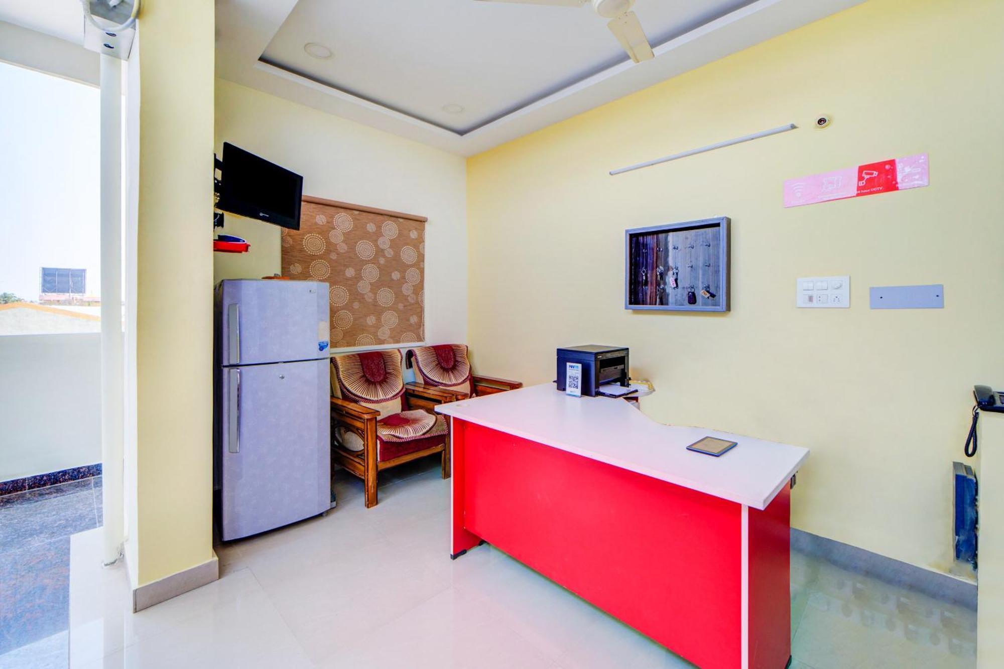 Hotel O Ksl Guest House Karimnagar Экстерьер фото