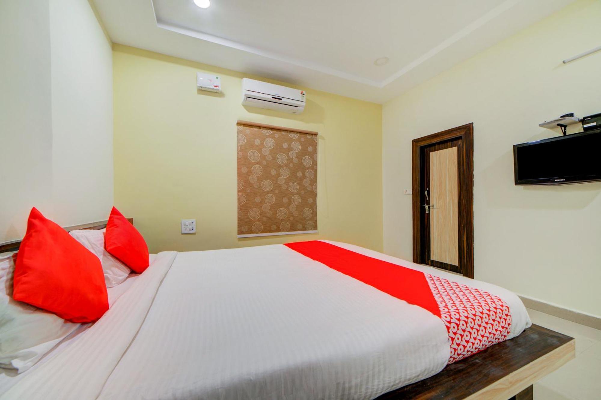 Hotel O Ksl Guest House Karimnagar Экстерьер фото